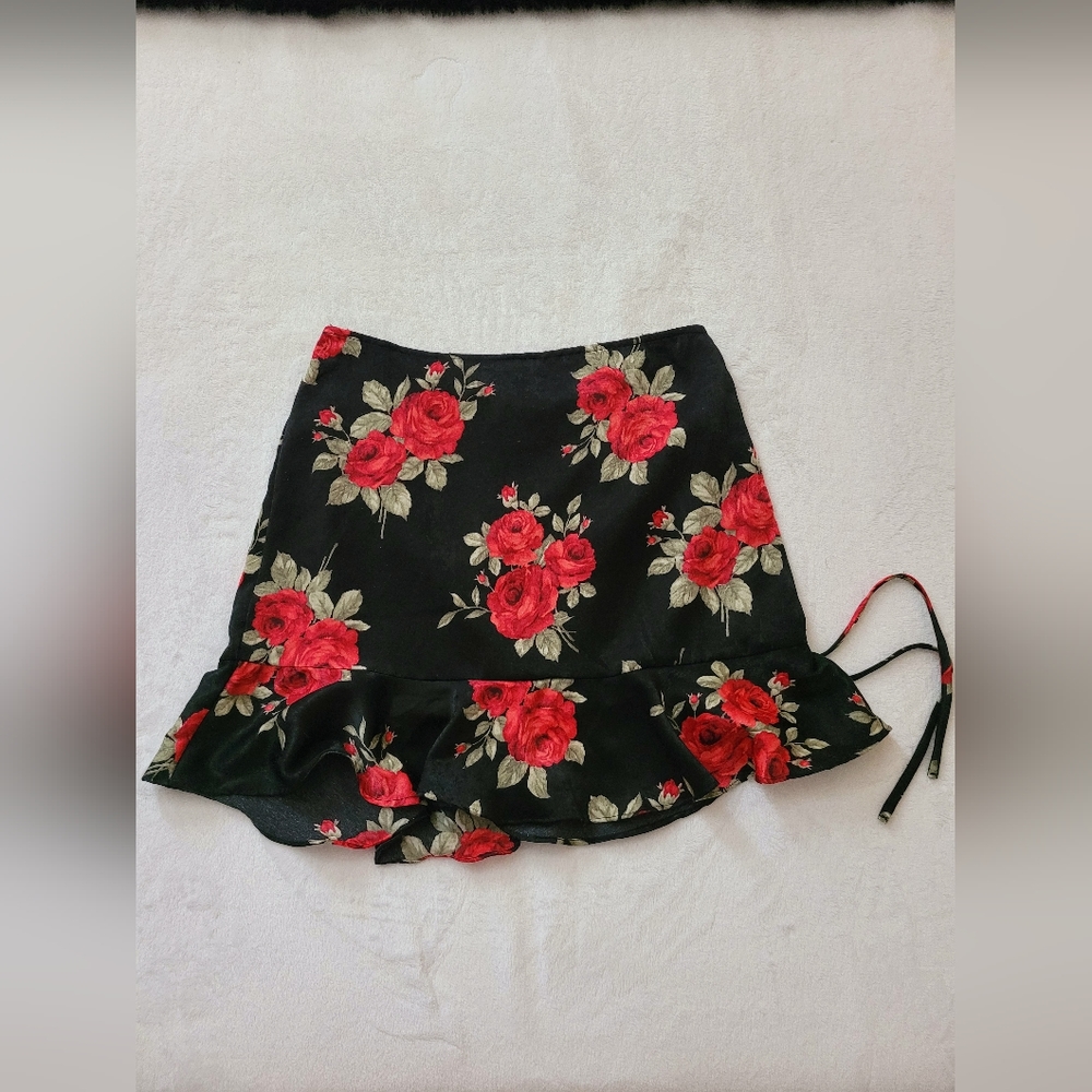 Rose Ruffled Mini Skirt